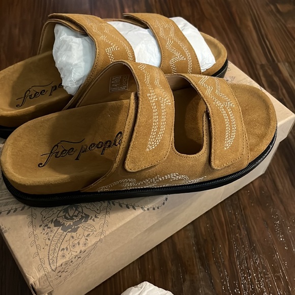 Free People Western Slides Size 10 - Picture 5 of 10
